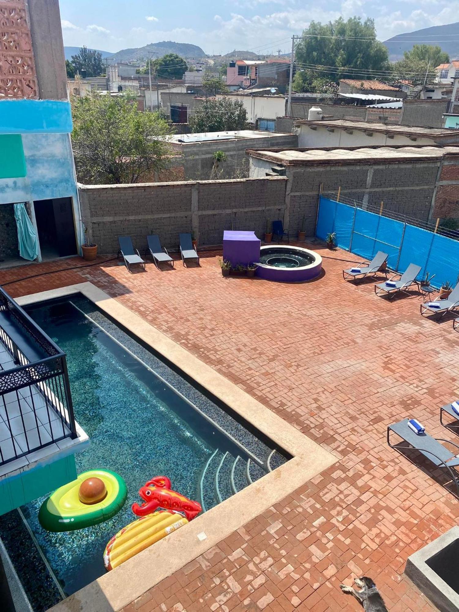 Hierve El Agua Eco Hostel - Confetti Pool Club Сан-Пабло-Вилья-де-Митла Экстерьер фото